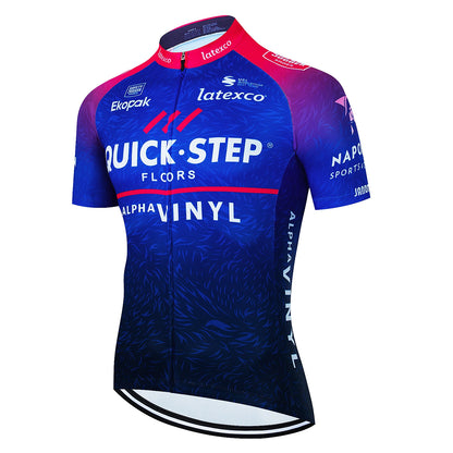 Summer Ready: Short Sleeve Jersey and Matching Shorts Quick Step 020